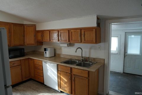 Tiny photo for 1002 Franklin Street, Rochester, IN 46975 (MLS # 202607429)