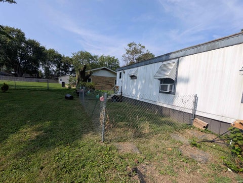Tiny photo for 407 W 7th Street, Monroe City, IN 47557 (MLS # 202638310)