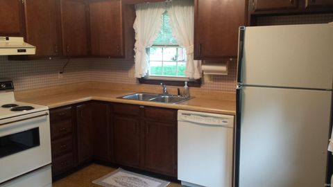 Tiny photo for 1504 E Bradshire Street, Bloomington, IN 47401 (MLS # 202618311)