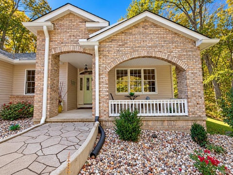 Tiny photo for 342 The Woods, Bedford, IN 47421 (MLS # 202643580)