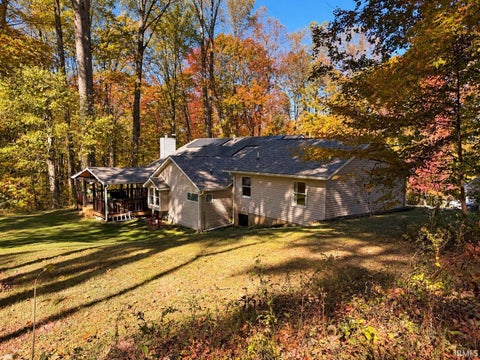 Tiny photo for 342 The Woods, Bedford, IN 47421 (MLS # 202643580)
