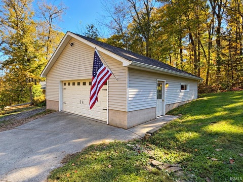 Tiny photo for 342 The Woods, Bedford, IN 47421 (MLS # 202643580)