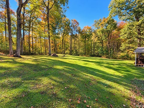 Tiny photo for 342 The Woods, Bedford, IN 47421 (MLS # 202643580)