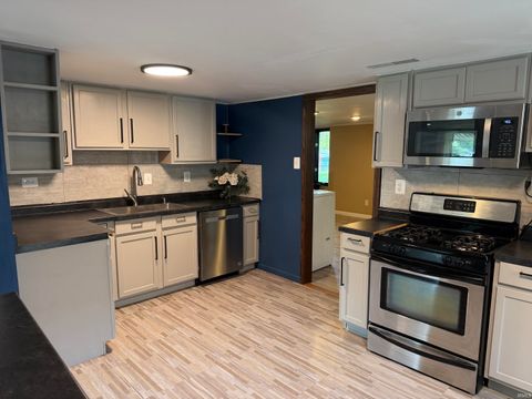 Tiny photo for 809 Greenwich Road, Lafayette, IN 47905 (MLS # 202618571)