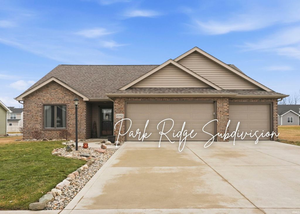 Photo of 2092 Hemlock Lane, Warsaw, IN 46580 (MLS # 202605188)