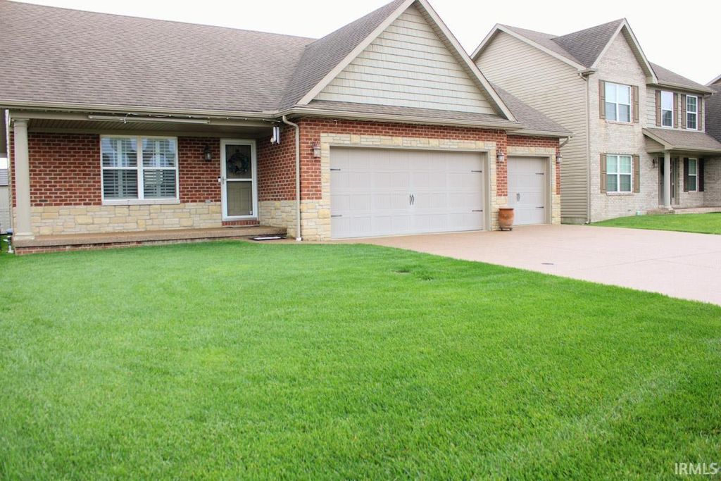 Photo of 8901 Wynnfield Drive, Evansville, IN 47725 (MLS # 202616887)