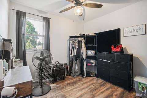 Tiny photo for 711 W WOODLAND Avenue, Kokomo, IN 46902 (MLS # 202623749)