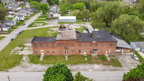 Tiny photo for 1133 S Courtland Avenue, Kokomo, IN 46902 (MLS # 202615789)