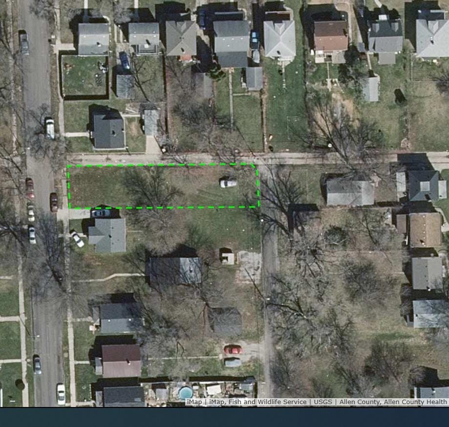 Photo of 3701 S Park Drive, Fort Wayne, IN 46806 (MLS # 202635245)