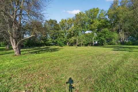 Tiny photo for 1263 E 75 N, Logansport, IN 46947 (MLS # 202641085)