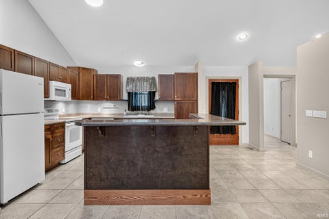 Tiny photo for 1263 E 75 N, Logansport, IN 46947 (MLS # 202641085)