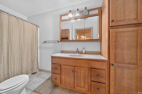 Tiny photo for 1263 E 75 N, Logansport, IN 46947 (MLS # 202641085)