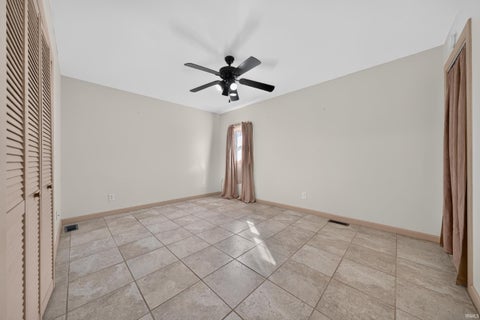 Tiny photo for 1263 E 75 N, Logansport, IN 46947 (MLS # 202641085)