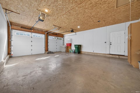 Tiny photo for 1263 E 75 N, Logansport, IN 46947 (MLS # 202641085)