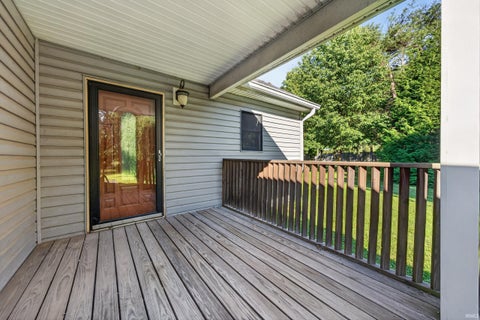 Tiny photo for 1263 E 75 N, Logansport, IN 46947 (MLS # 202641085)