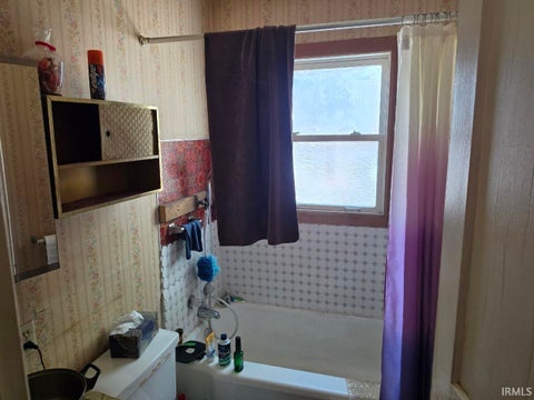 Tiny photo for 4438 Gaywood Drive, Fort Wayne, IN 46806 (MLS # 202643621)