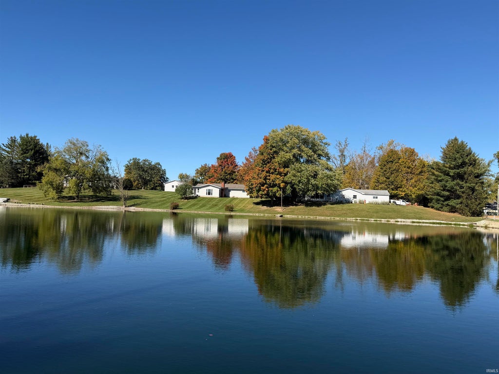 Photo of 42 E Shamrock Road, Hartford City, IN 47348 (MLS # 202644922)
