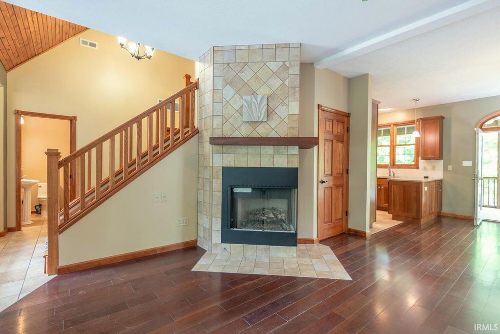 Photo of 6015 E State Road 46, Bloomington, IN 47401 (MLS # 202606685)