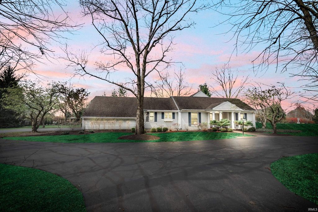 Photo of 2818 Little Turtle Trail, Fort Wayne, IN 46804 (MLS # 202609084)