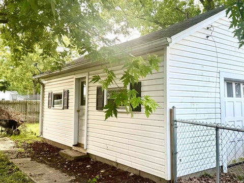 Tiny photo for 14909 W 5th Street, Daleville, IN 47334 (MLS # 202642169)