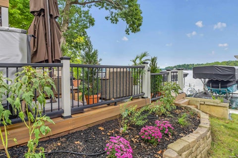 Tiny photo for 500 Lane 210 Hamilton Lake, Hamilton, IN 46742 (MLS # 202636413)