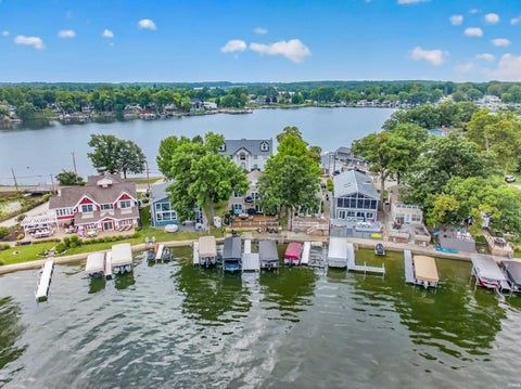 Tiny photo for 500 Lane 210 Hamilton Lake, Hamilton, IN 46742 (MLS # 202636413)
