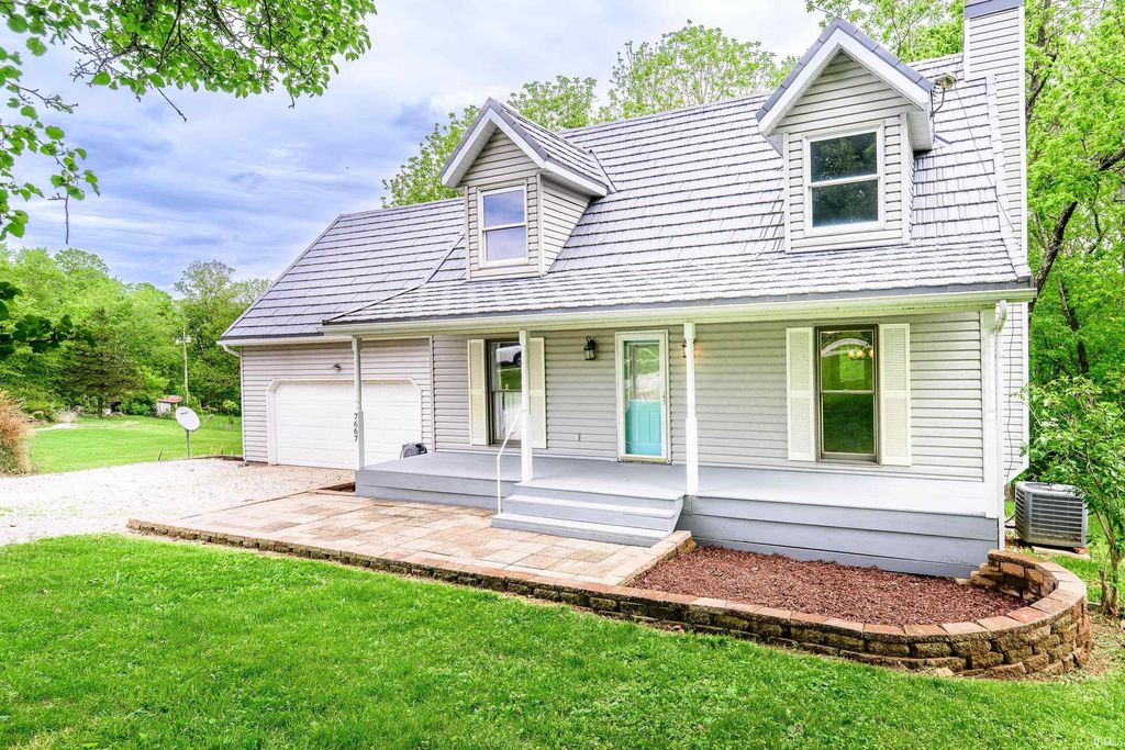 Photo of 7667 S Rockport Road, Bloomington, IN 47403 (MLS # 202617375)