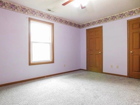 Tiny photo for 1323 Sunnyglenn Court, Bluffton, IN 46714 (MLS # 202639216)