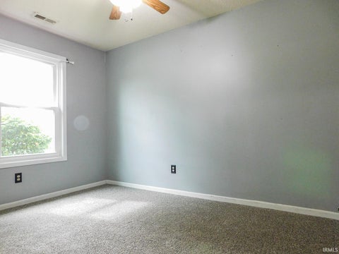 Tiny photo for 1323 Sunnyglenn Court, Bluffton, IN 46714 (MLS # 202639216)