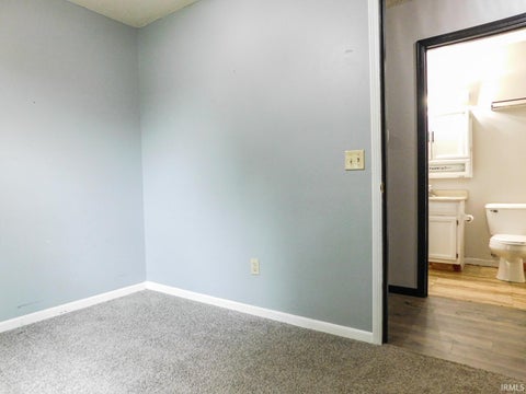 Tiny photo for 1323 Sunnyglenn Court, Bluffton, IN 46714 (MLS # 202639216)