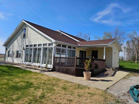 Photo of 827 N 300 E., Monticello, IN 47960 (MLS # 202612202)