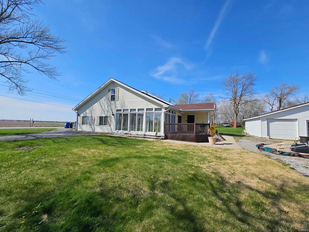 Photo of 827 N 300 E., Monticello, IN 47960 (MLS # 202612202)