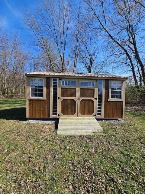 Tiny photo for 827 N 300 E., Monticello, IN 47960 (MLS # 202612202)