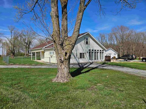 Tiny photo for 827 N 300 E., Monticello, IN 47960 (MLS # 202612202)