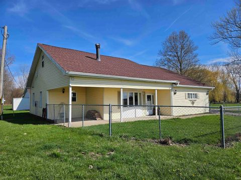 Tiny photo for 827 N 300 E., Monticello, IN 47960 (MLS # 202612202)