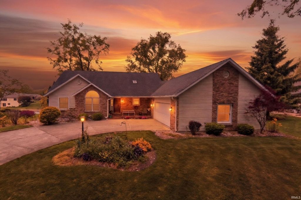 Photo of 53337 E Cobus Drive, Elkhart, IN 46514 (MLS # 202619513)