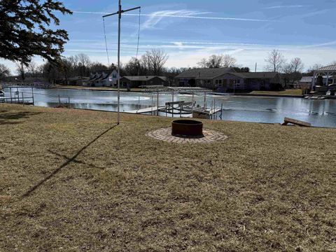 Tiny photo for 2613 Wolfs Point Drive, Rochester, IN 46975 (MLS # 202606684)