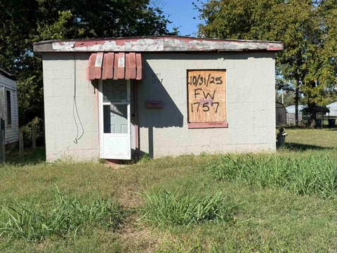 Photo of 1757 Judson Street, Evansville, IN 47713 (MLS # 202642179)