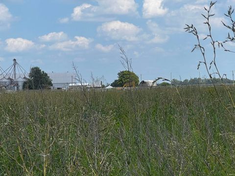 Tiny photo for N 100 East, Kokomo, IN 46901 (MLS # 202609318)