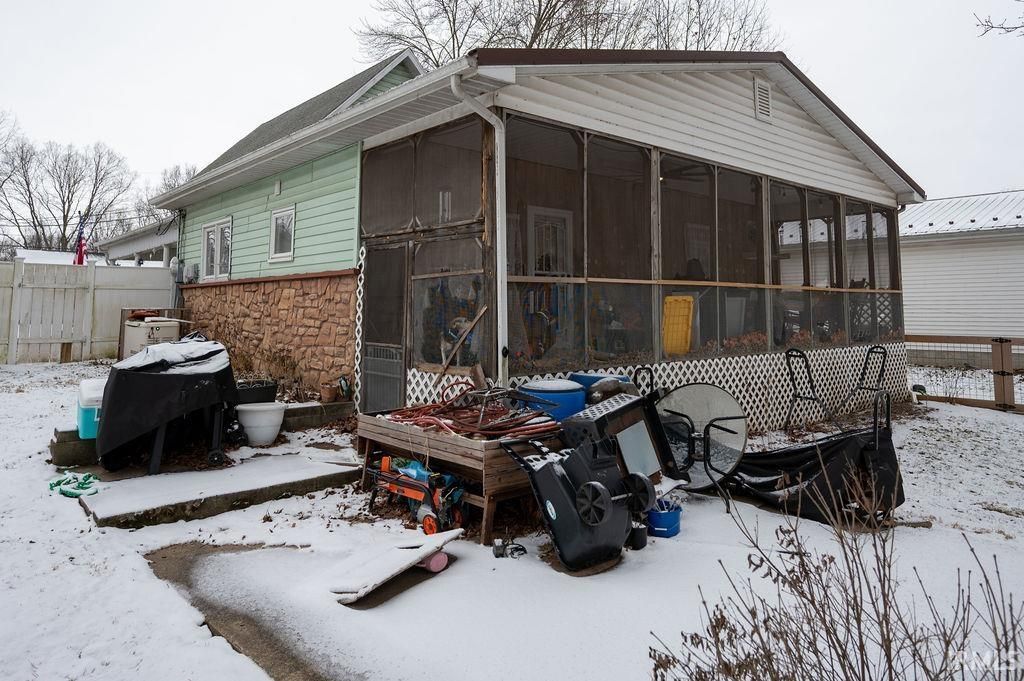 Photo of 654 High Street, Wabash, IN 46992 (MLS # 202600276)