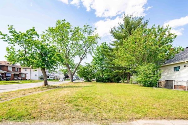 1823 SIBLEY AVE # 162, SOUTH BEND, IN 46628 - Image 9bf92cd7b64eafc9523bbc99c7f0a48f/3636580489