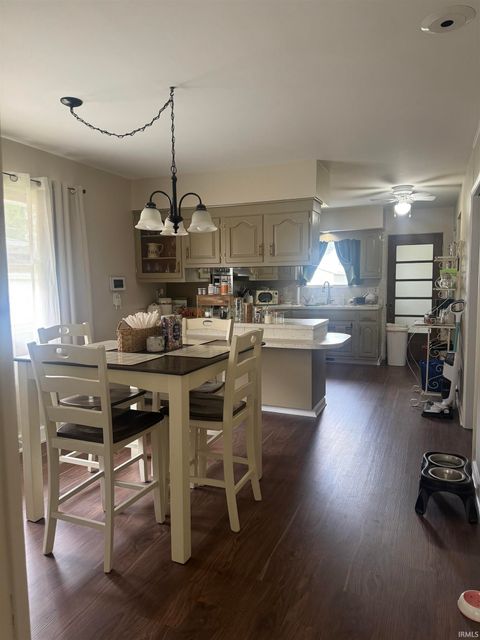 Tiny photo for 1101 Elliott Street, South Bend, IN 46628 (MLS # 202627812)