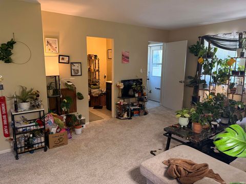 Tiny photo for 1101 Elliott Street, South Bend, IN 46628 (MLS # 202627812)