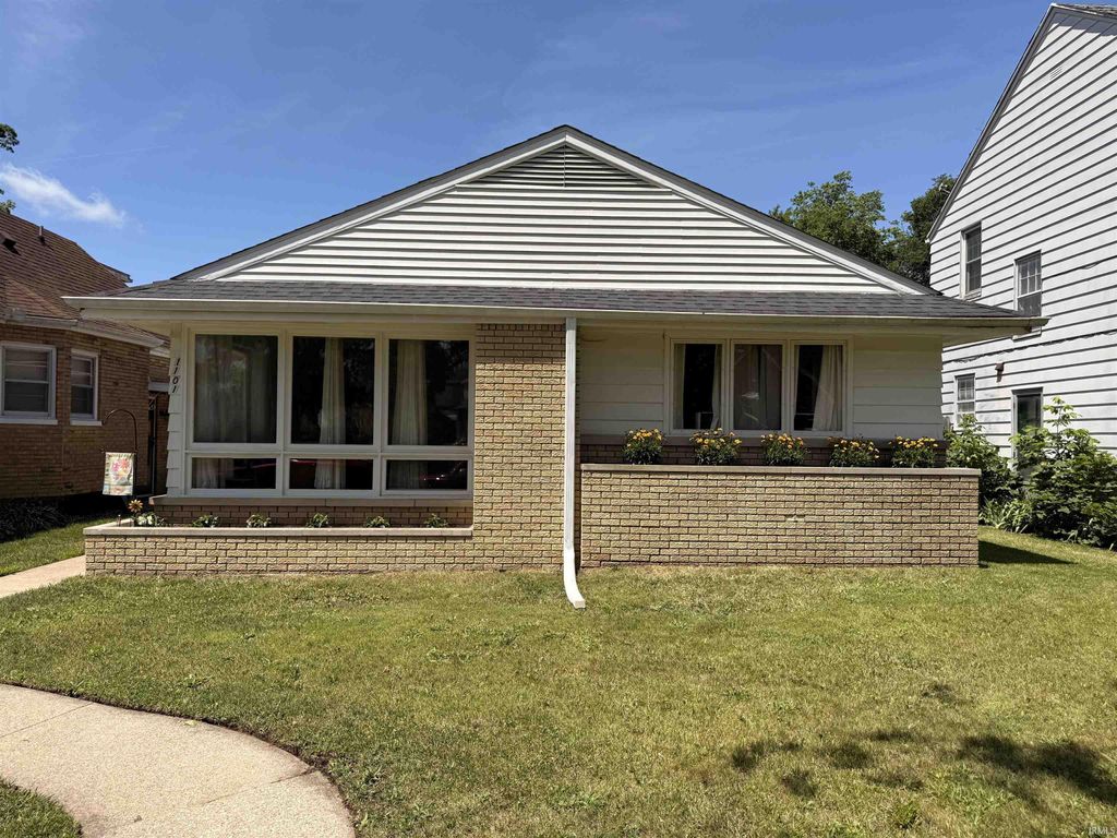 Photo of 1101 Elliott Street, South Bend, IN 46628 (MLS # 202627812)