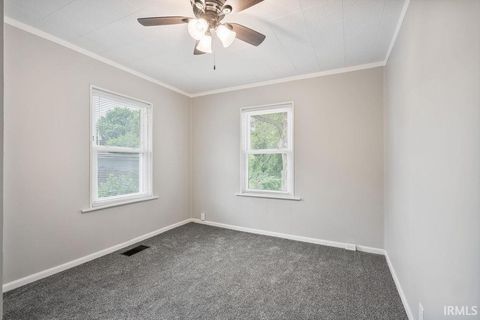 Tiny photo for 611 S Wabash Avenue, Kokomo, IN 46901 (MLS # 202622502)