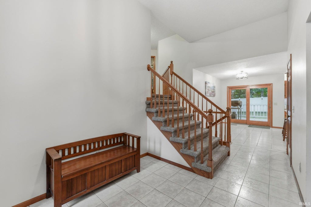 Photo of 335 Northwest Passage Trail, Fort Wayne, IN 46825 (MLS # 202633363)