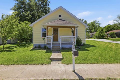 Photo of 513 W Coolidge Drive, Bloomington, IN 47403 (MLS # 202617968)