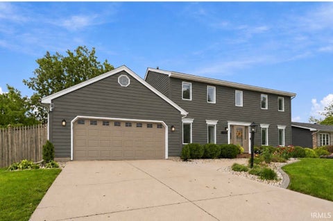 Photo of 7832 Hidden Hills Place, Fort Wayne, IN 46825 (MLS # 202637993)