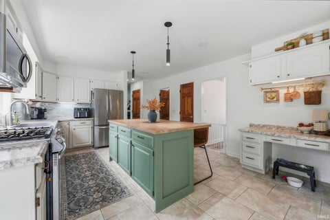 Tiny photo for 7832 Hidden Hills Place, Fort Wayne, IN 46825 (MLS # 202637993)