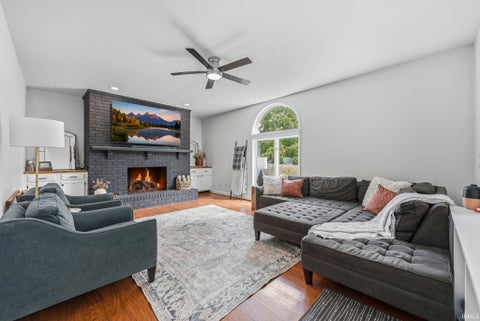 Tiny photo for 7832 Hidden Hills Place, Fort Wayne, IN 46825 (MLS # 202637993)